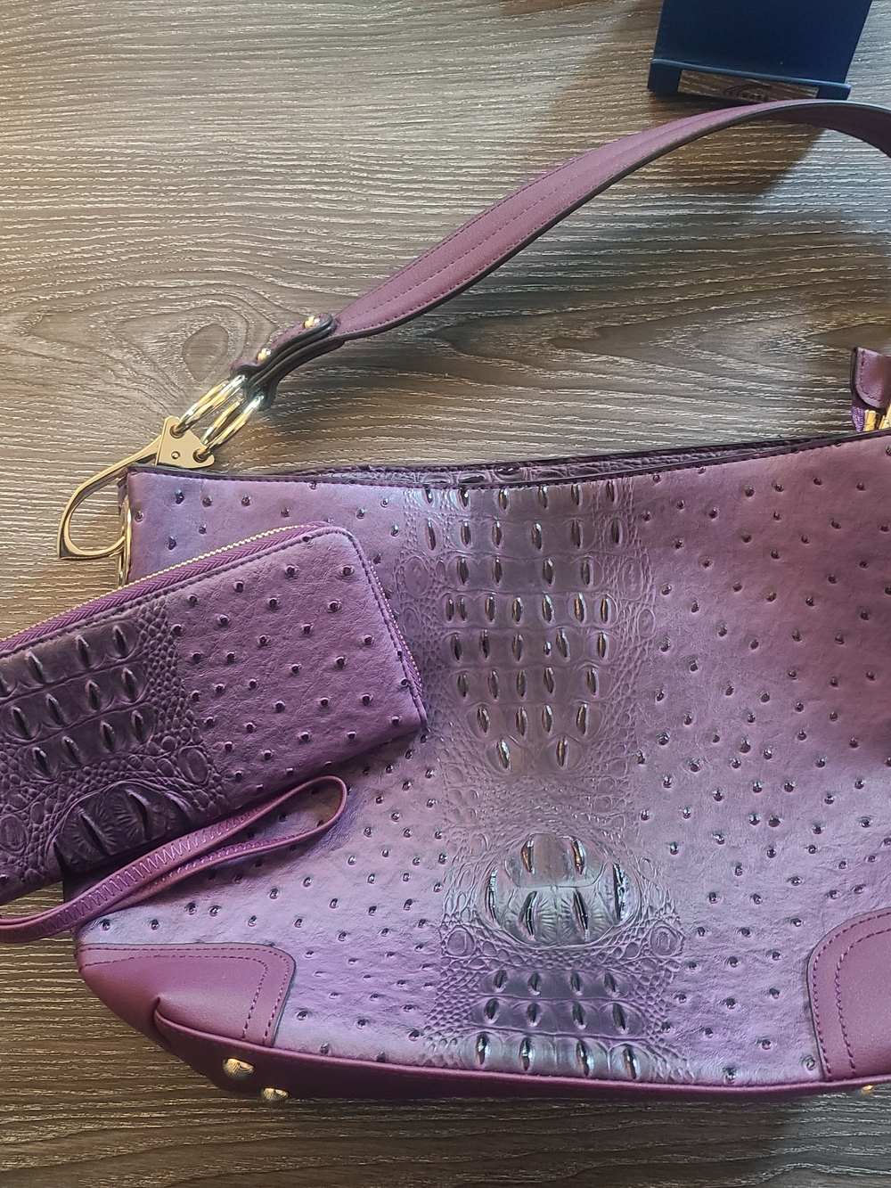 Purple Ostrich-Texture Shoulder Bag with Matching Wallet